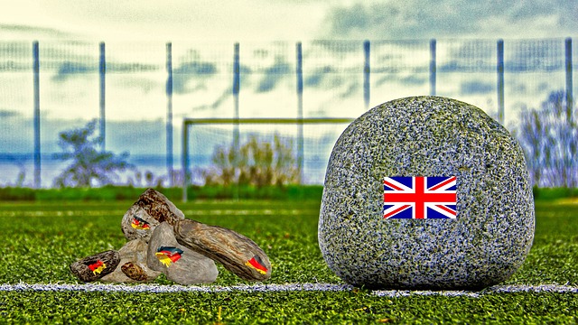 並且更加注 並且更加注